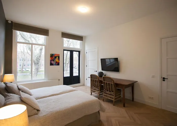 Oranjepark Bed & Breakfast Dordrecht