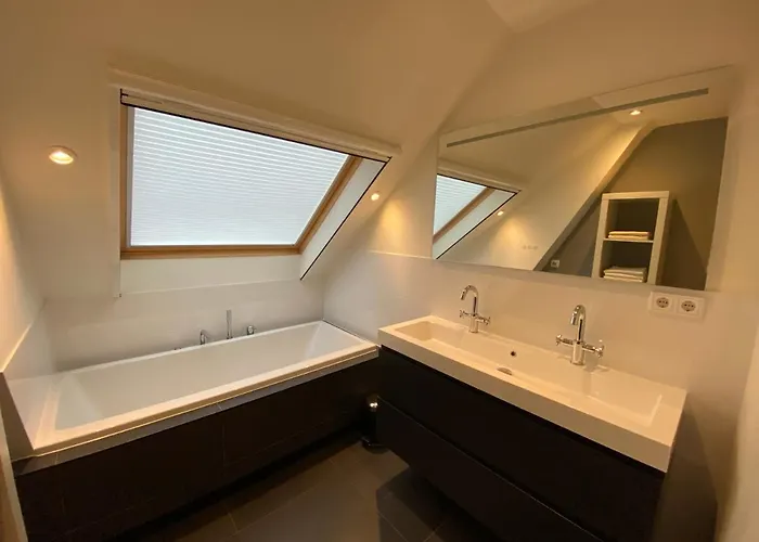 Oranjepark 4* Дордрехт