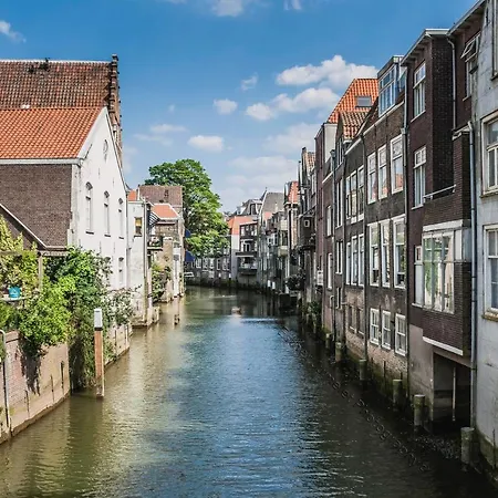 Oranjepark Bed & Breakfast Dordrecht